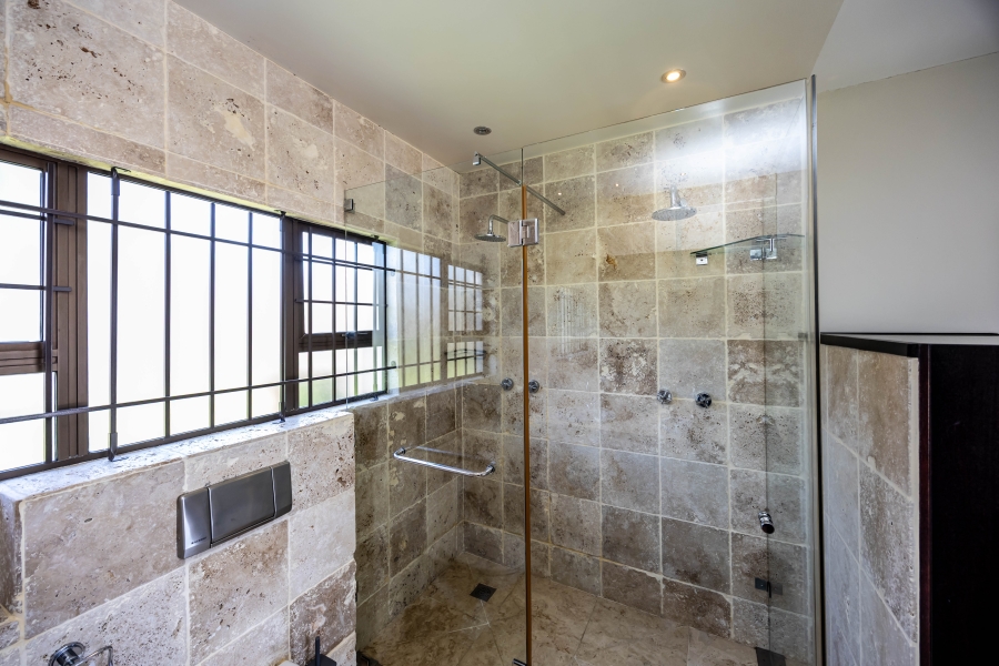 4 Bedroom Property for Sale in Beacon Bay Eastern Cape